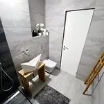 The Sea Escape 콘스탄차