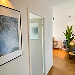 The Sea Escape * 콘스탄차